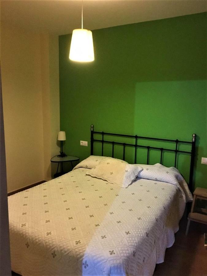 Apartamentos Turisticos Rurales El Pua カサジャ・デ・ラ・シエラ エクステリア 写真